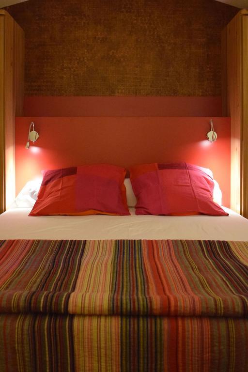 Les Cigalous Otel Salavas Dış mekan fotoğraf