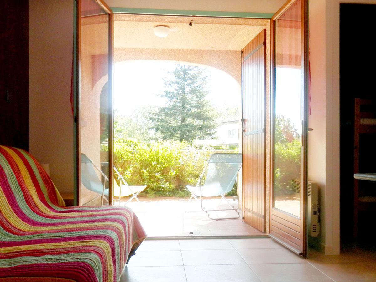 Les Cigalous Otel Salavas Dış mekan fotoğraf