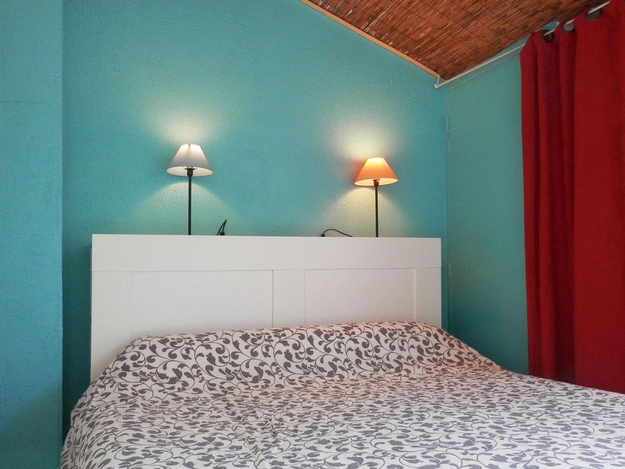 Les Cigalous Otel Salavas Dış mekan fotoğraf